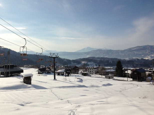 Nice views and some sunshine in Nozawa