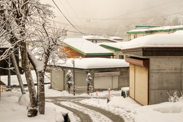 Nozawa Onsen Snow Report 15 February 2016: Snow is falling